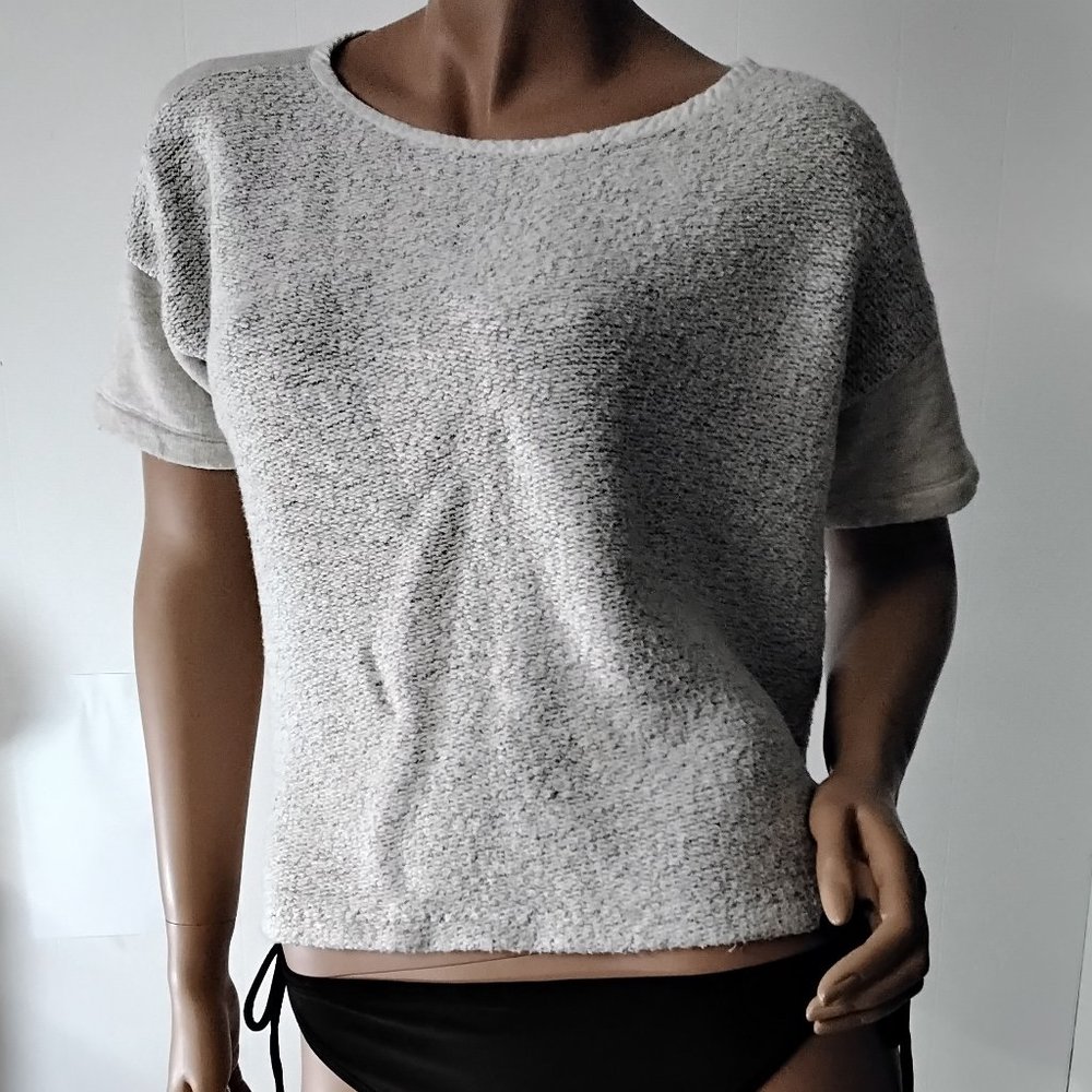 LOFT Ann Taylor Women Top Size M Crop Sand Soft Fleece Cozy 007